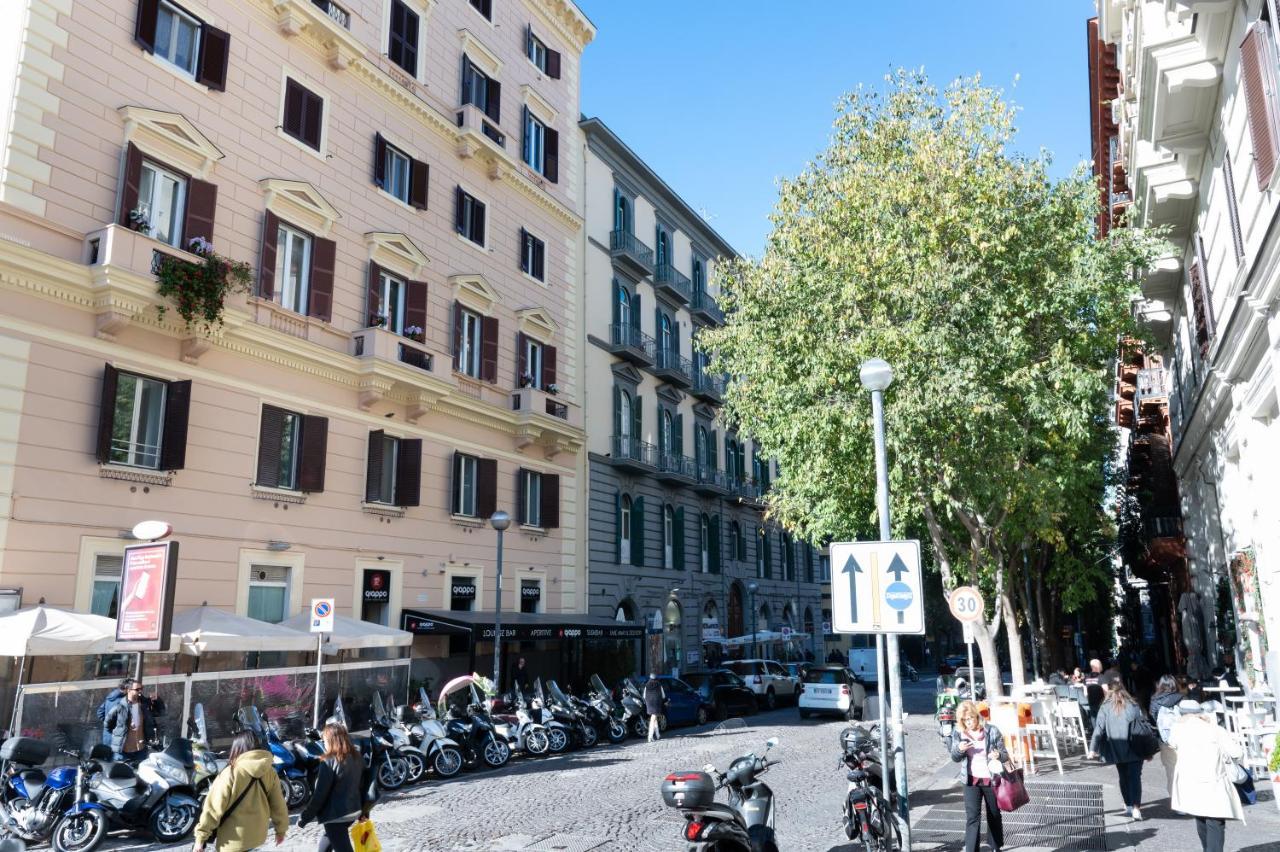 Bernini House Naples Otel Dış mekan fotoğraf