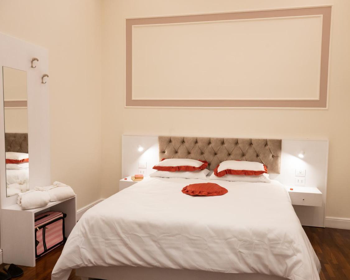 Bernini House Naples Otel Dış mekan fotoğraf