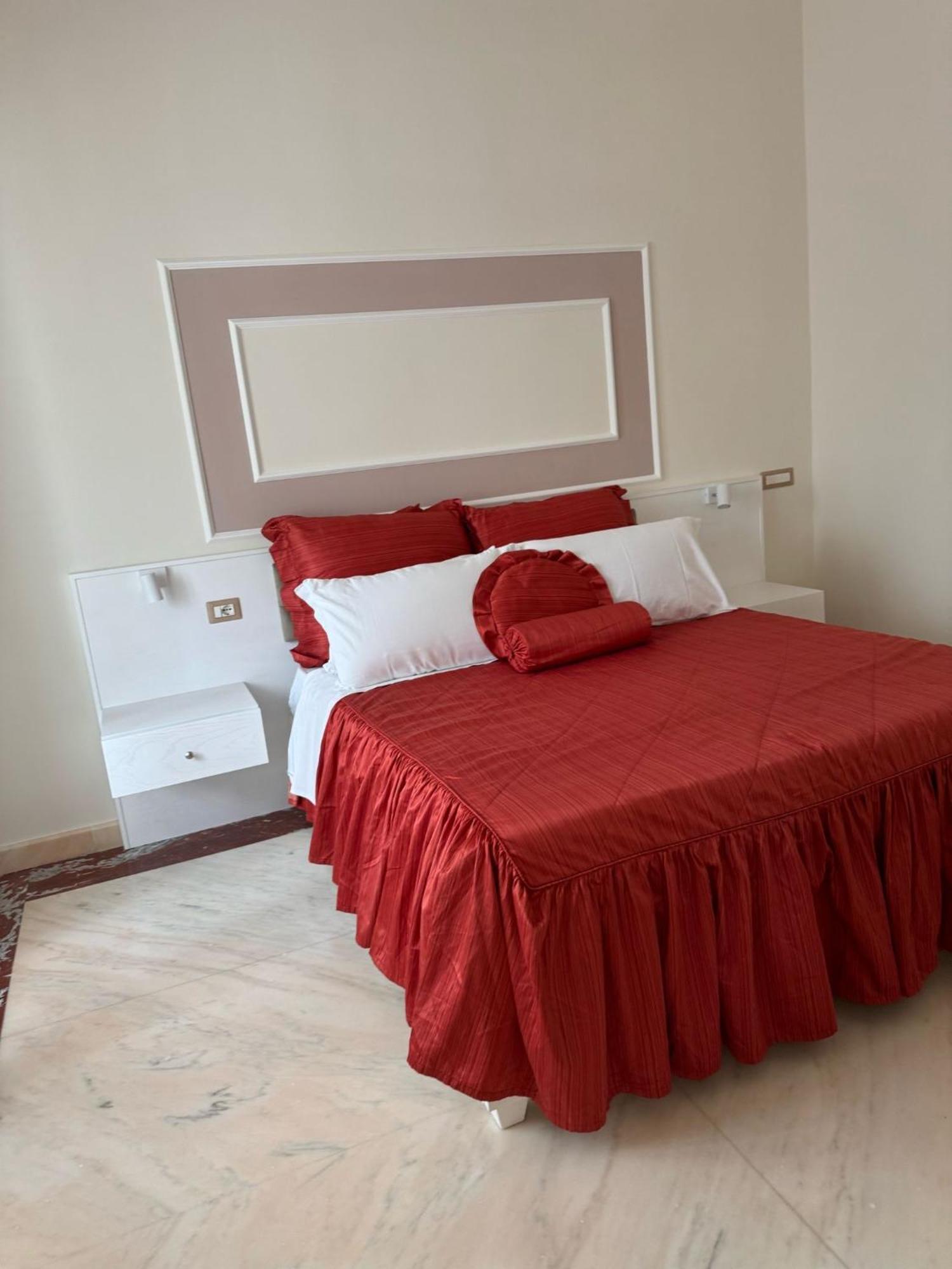 Bernini House Naples Otel Dış mekan fotoğraf