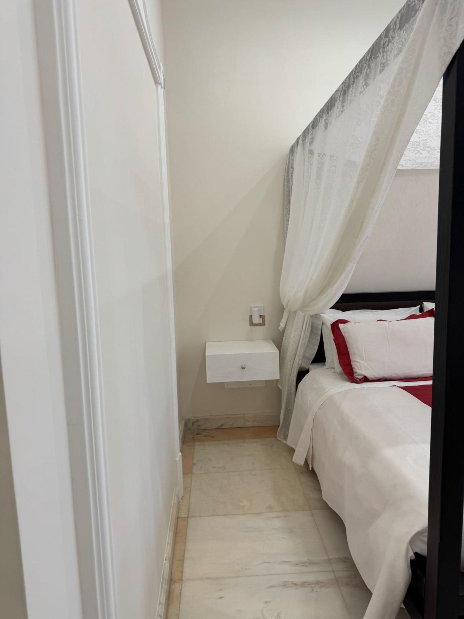 Bernini House Naples Otel Dış mekan fotoğraf